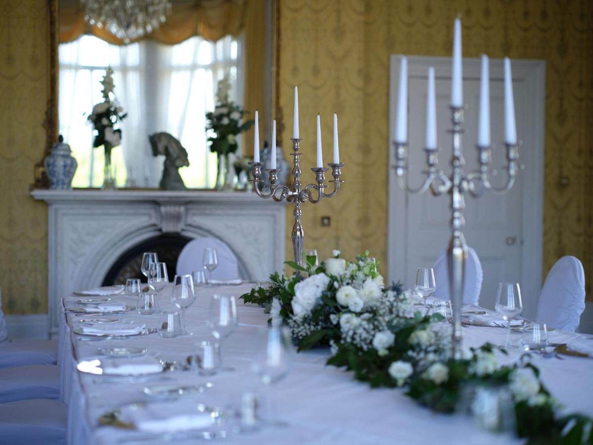 Hotel Lyrath Estate Kilkenny Exterior foto The Long Room at the Castle